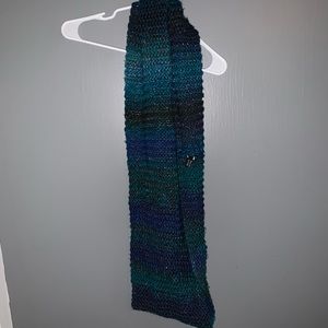 Blue scarf